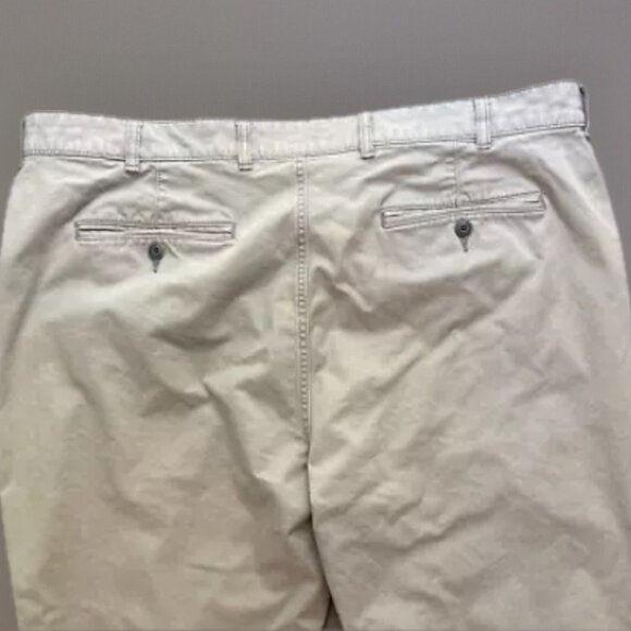 L.L. Bean Khaki Pants 42 x 28 Standard Fit Cotton Spandex - Picture 4 of 12